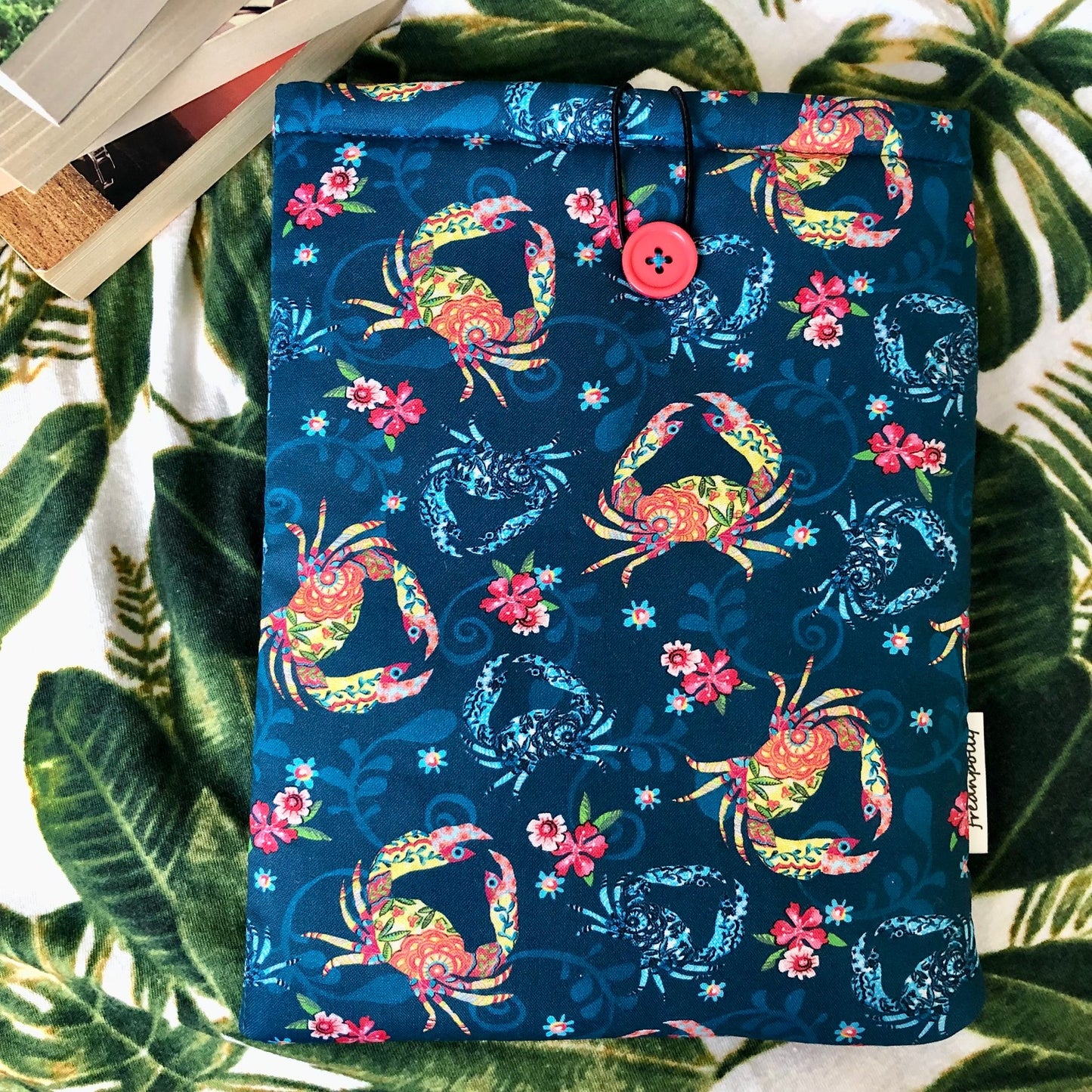 Crab Tropical Floral padded book/tablet sleeve