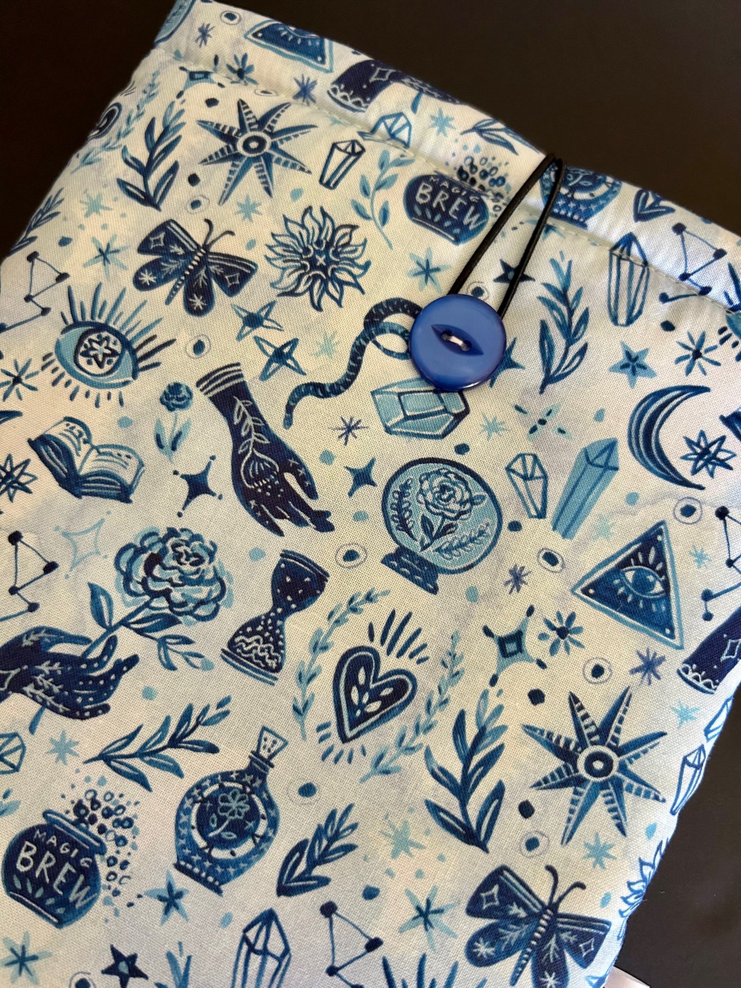 Blue Mystical Symbols padded book/tablet sleeve