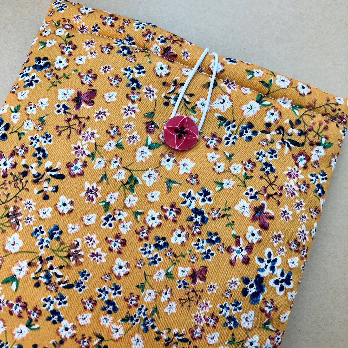 Yellow Country Floral padded book/tablet sleeve