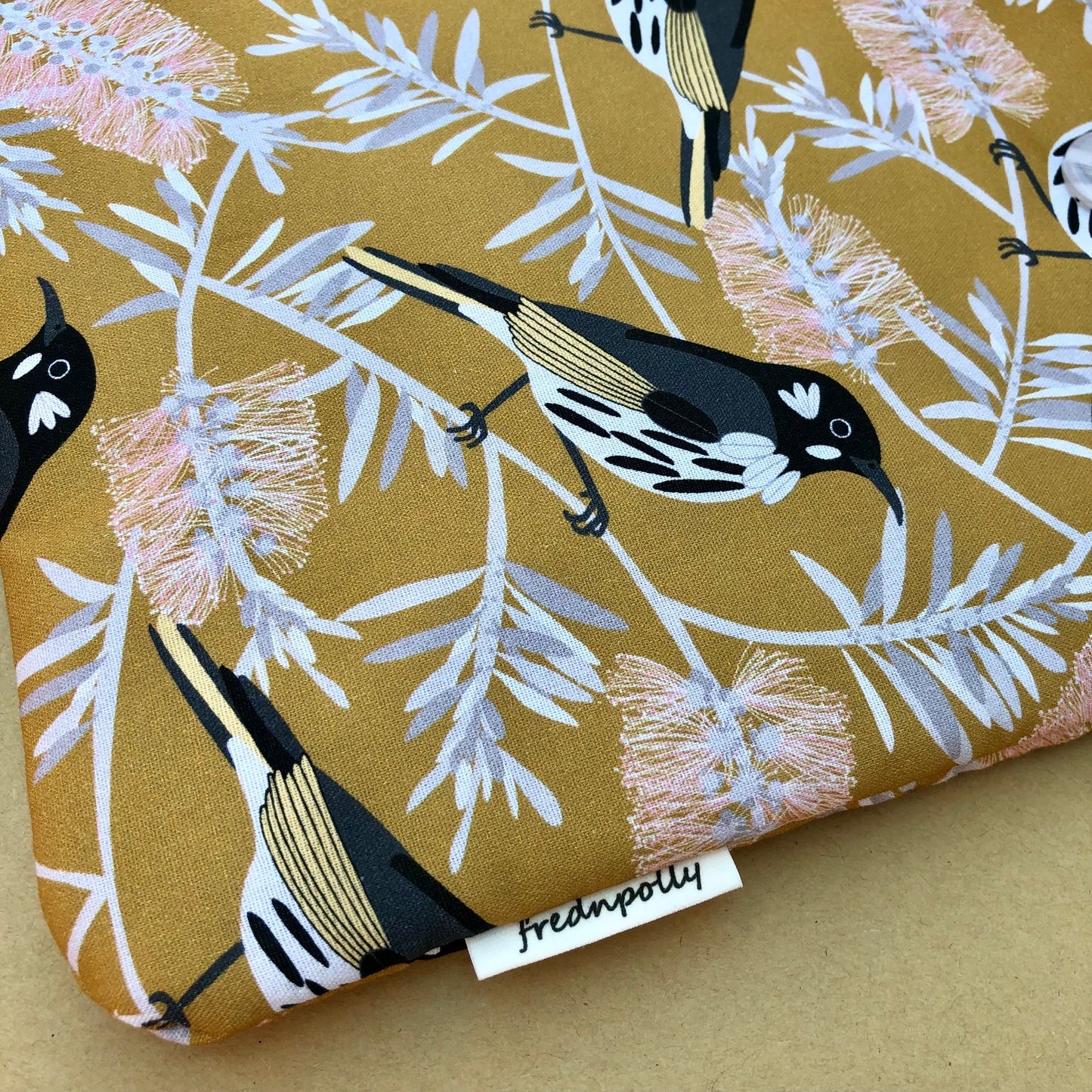 Honeyeaters Floral padded book/tablet sleeve