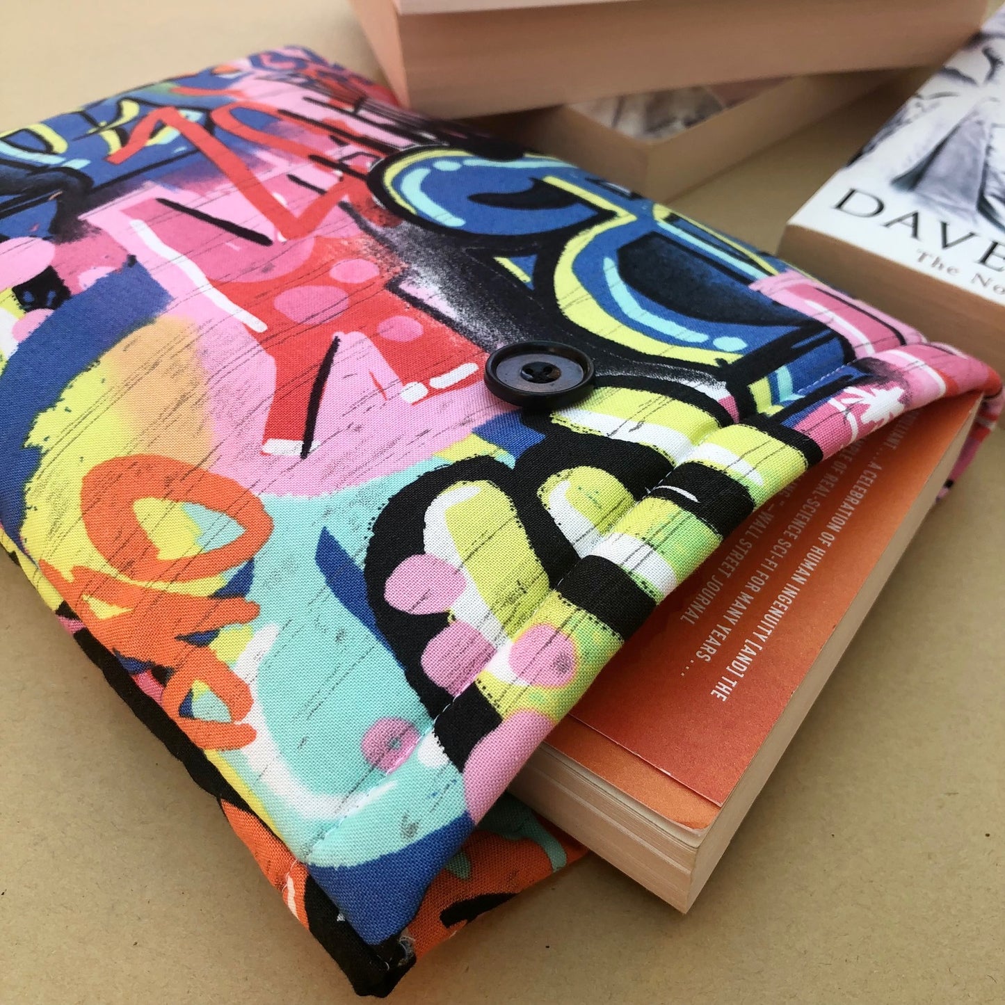 Graffiti Tags padded book/tablet sleeve