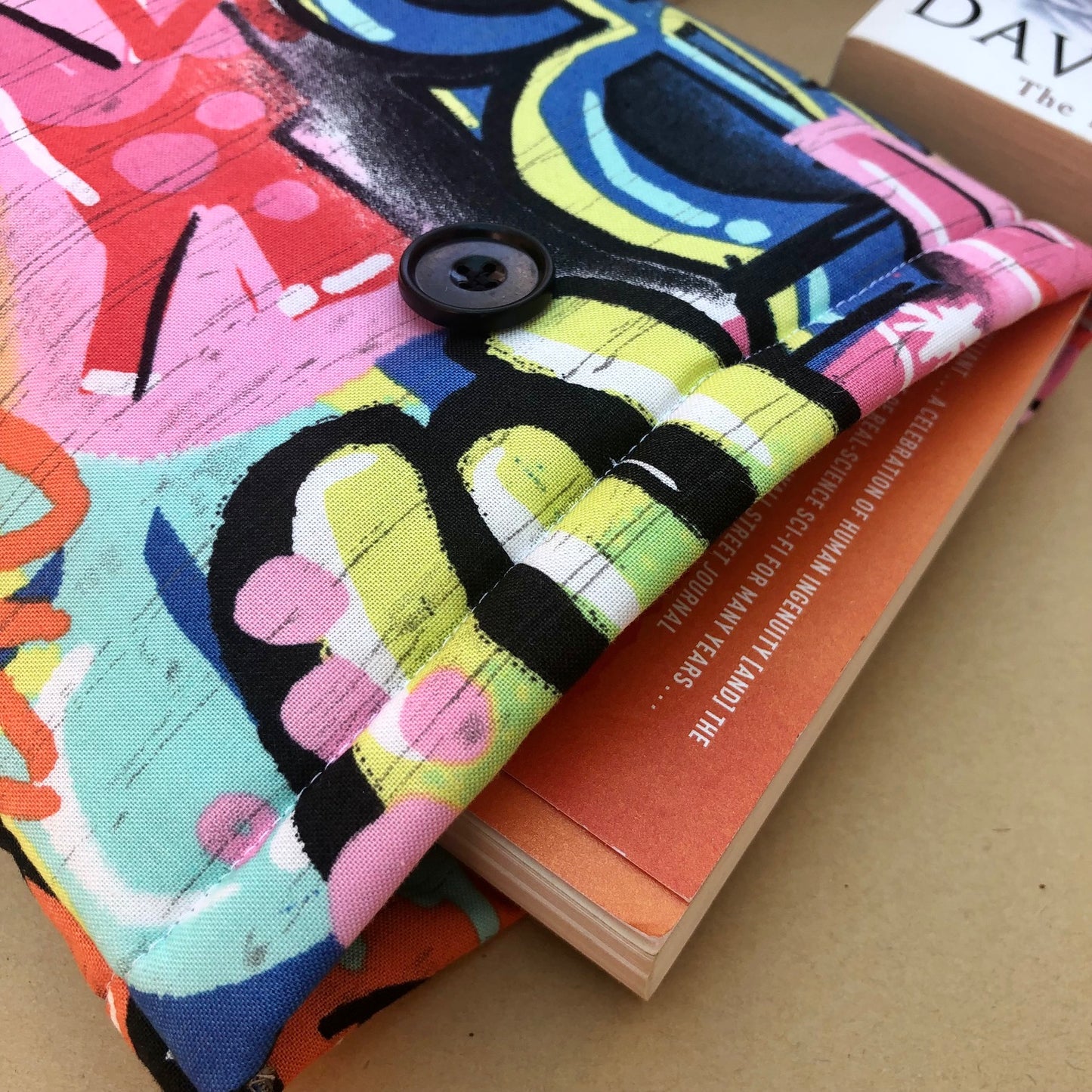 Graffiti Tags padded book/tablet sleeve