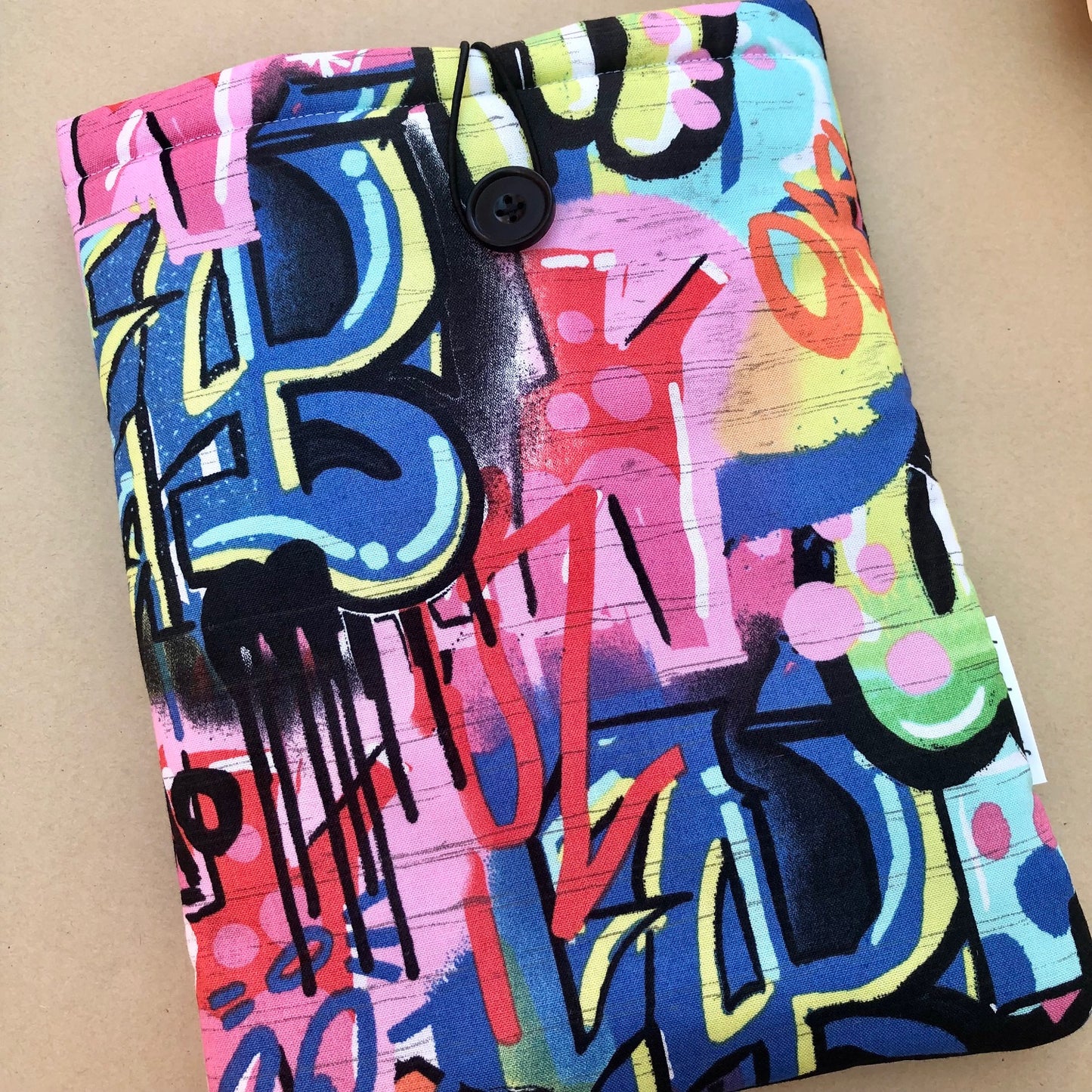 Graffiti Tags padded book/tablet sleeve