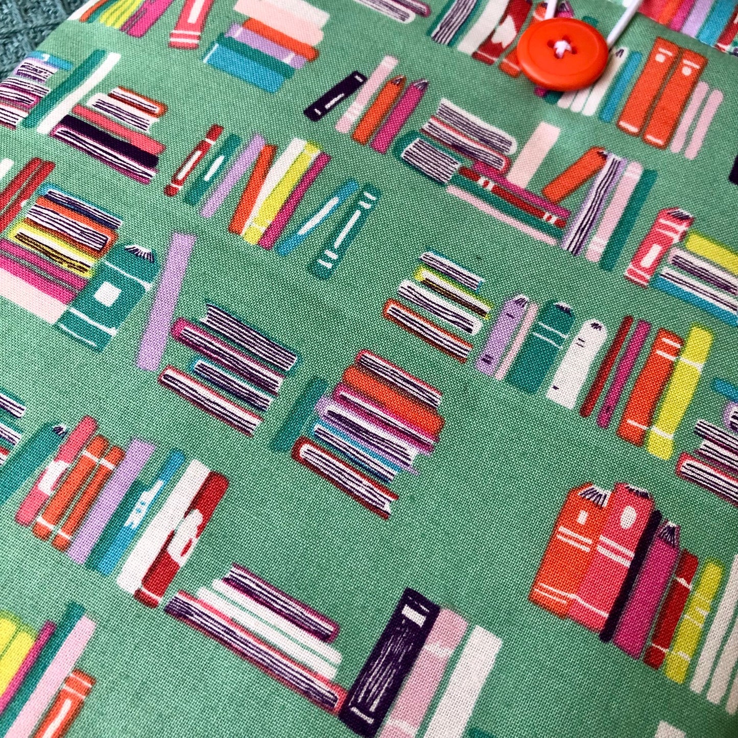 Library Books padded book/tablet sleeve