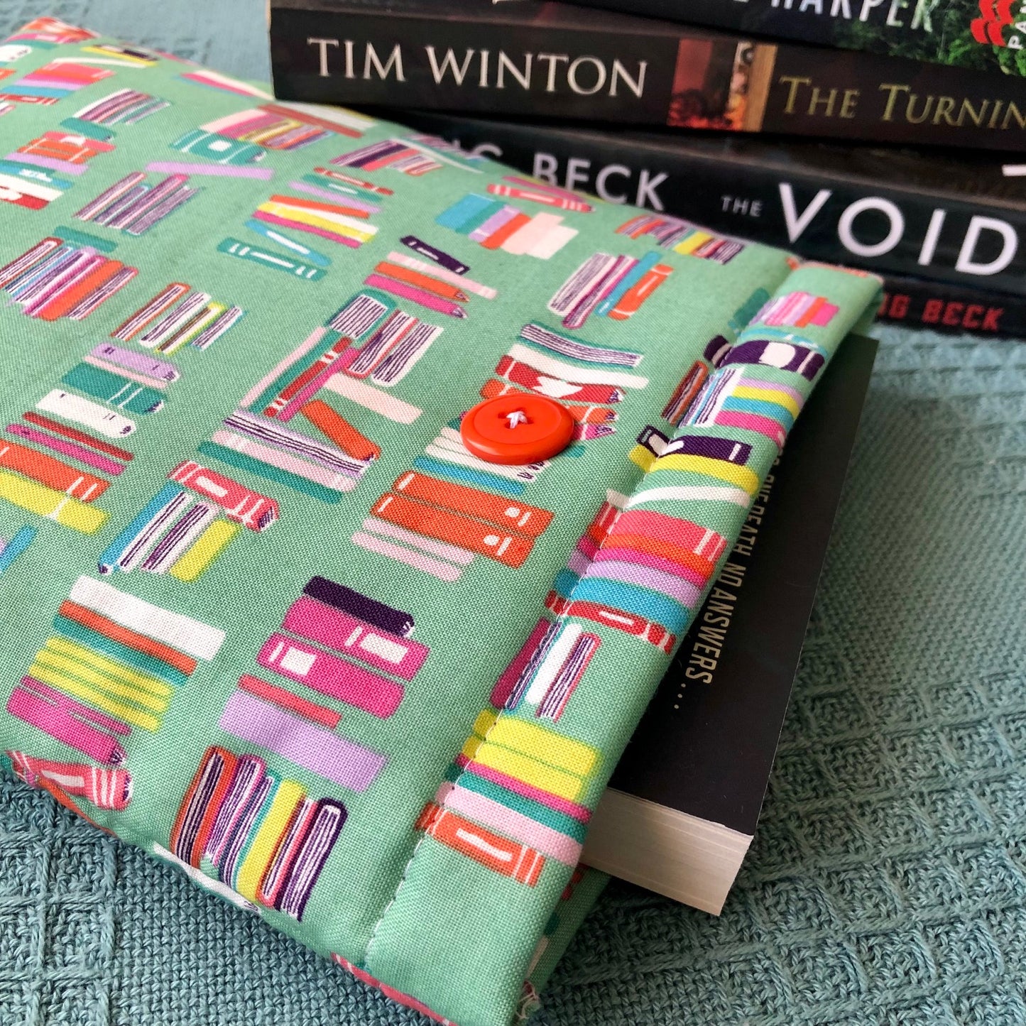 Library Books padded book/tablet sleeve