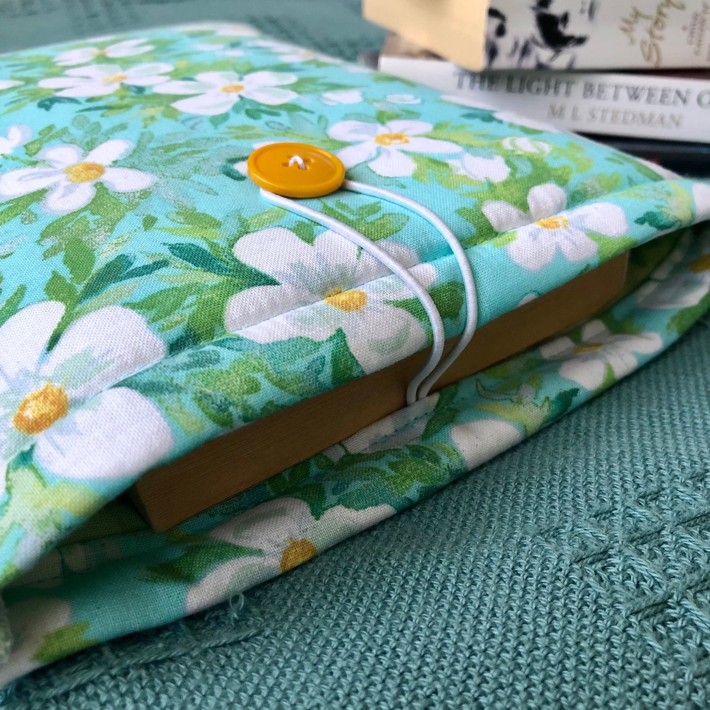 White Frangipani Tropical Floral padded book/tablet sleeve