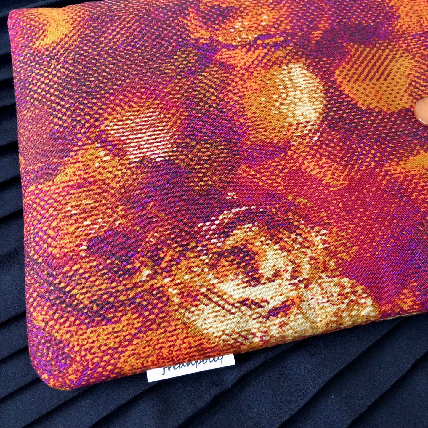 Pixelated Roses padded book/tablet sleeve