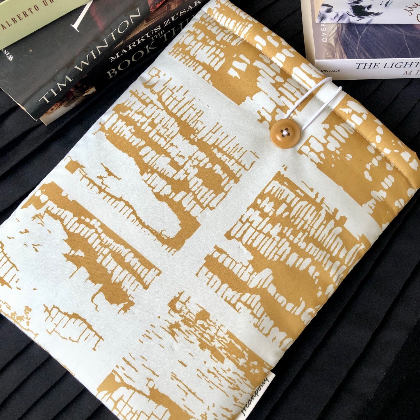 Mustard Yellow Grunge padded book/tablet sleeve