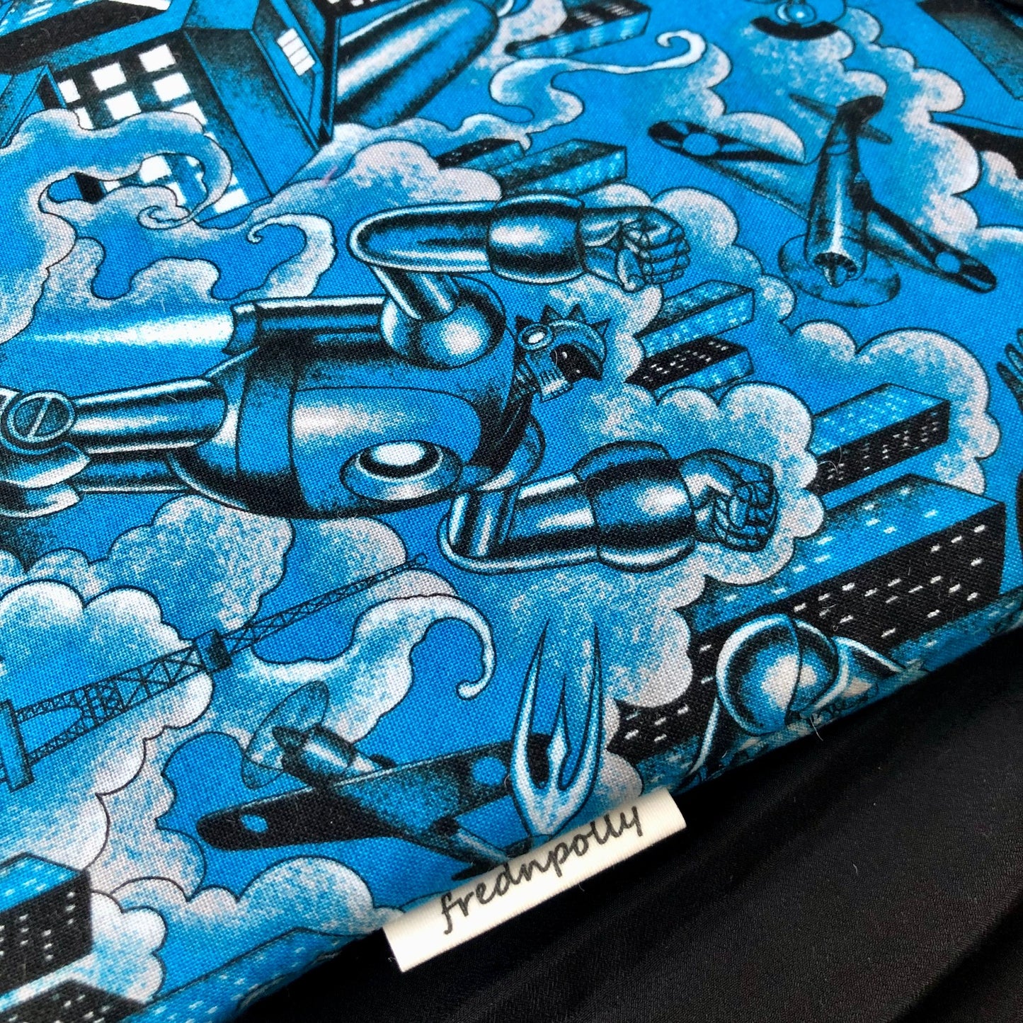 Blue Robot Mecha Anime padded book/tablet sleeve