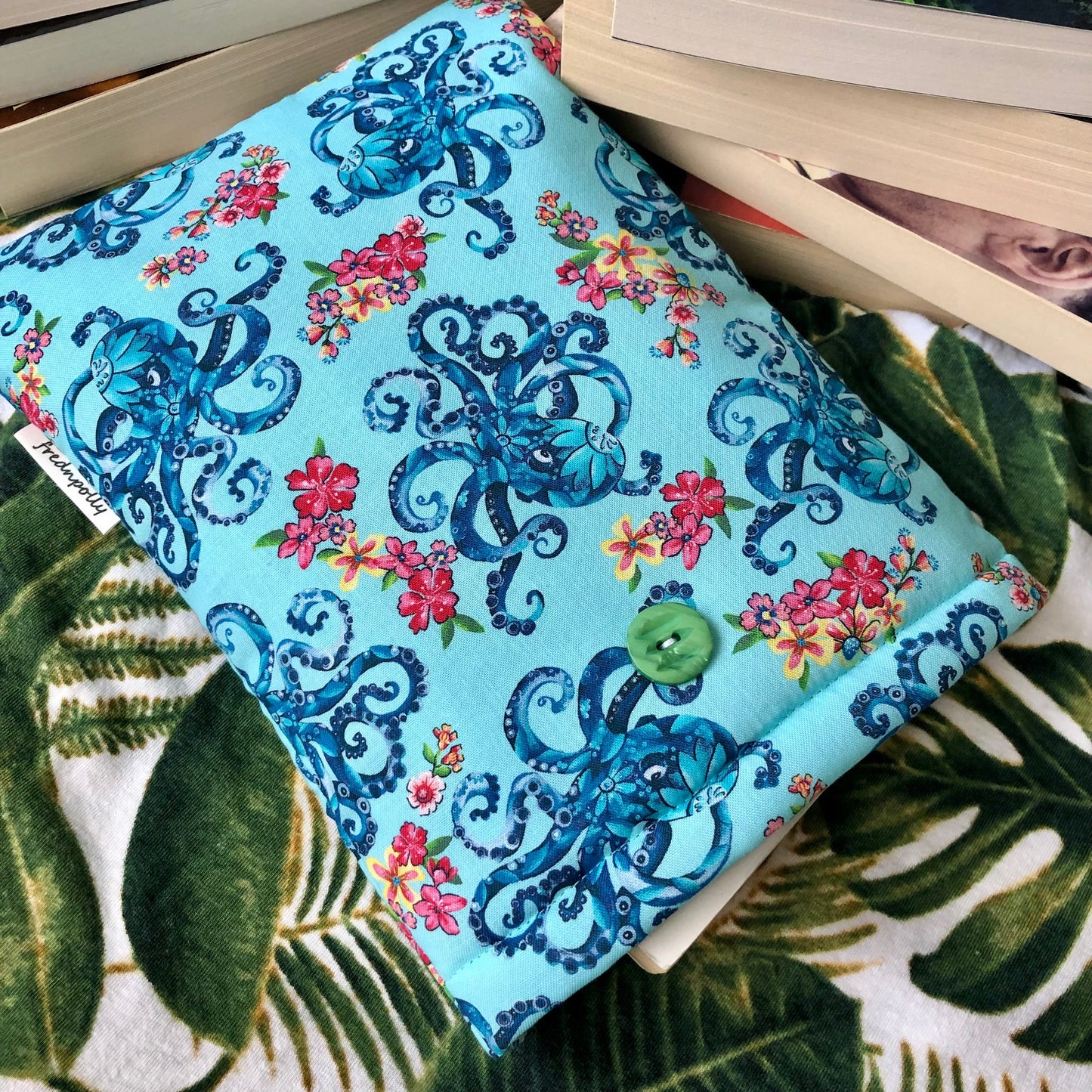 Floral Octopus Tropical padded book/tablet sleeve