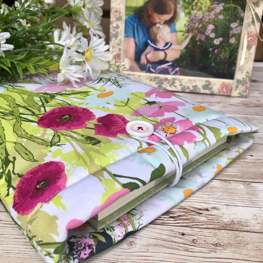 Watercolor Wildflowers padded book/tablet sleeve