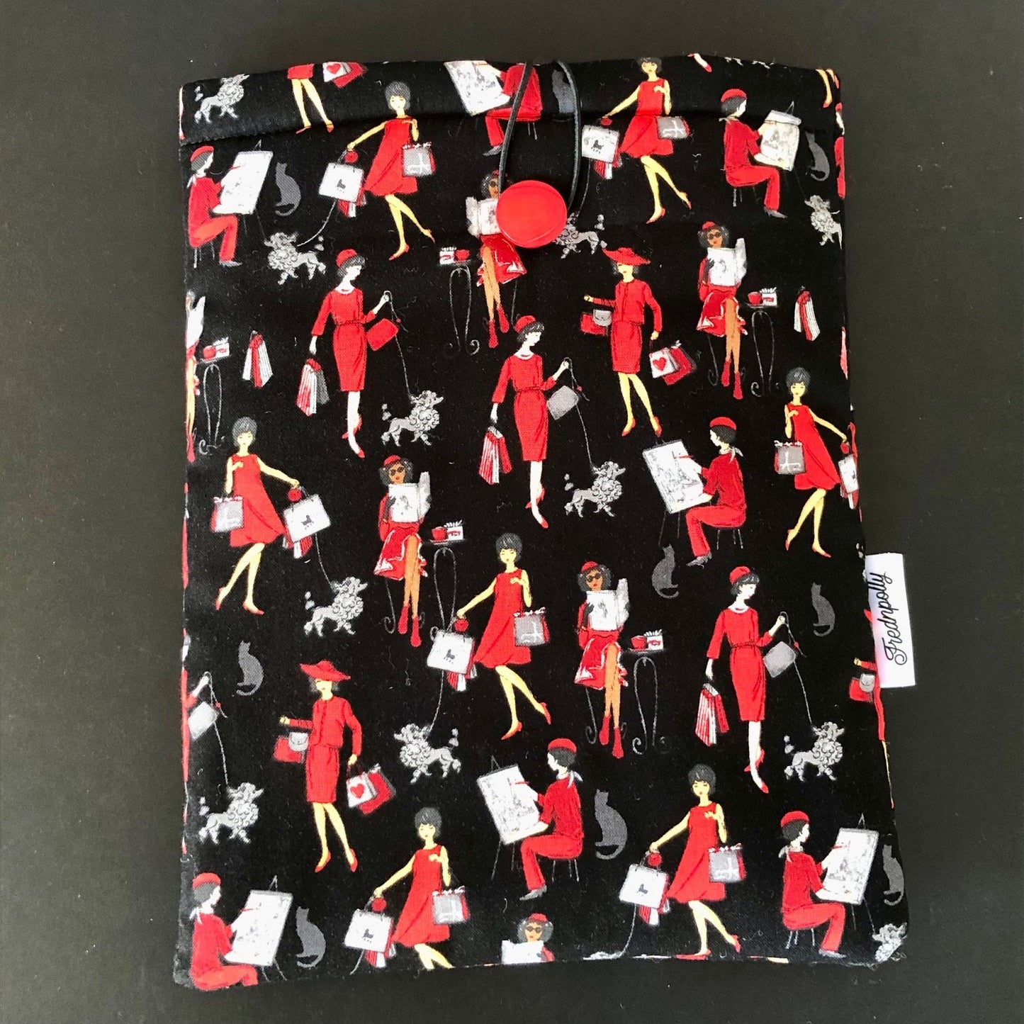 Fashionistas padded book sleeve/tablet sleeve