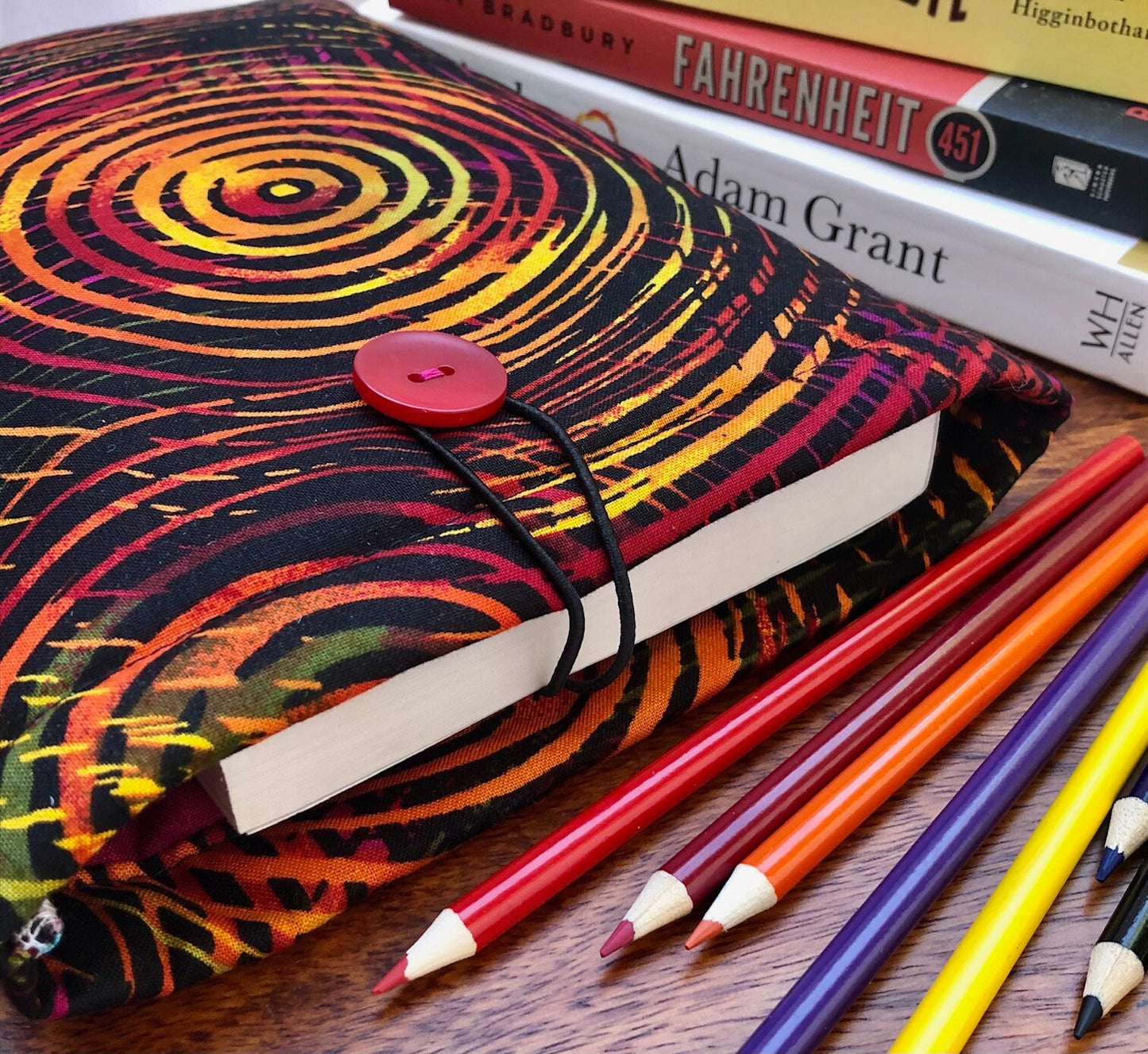 Rainbow Spiral padded book sleeve/tablet sleeve