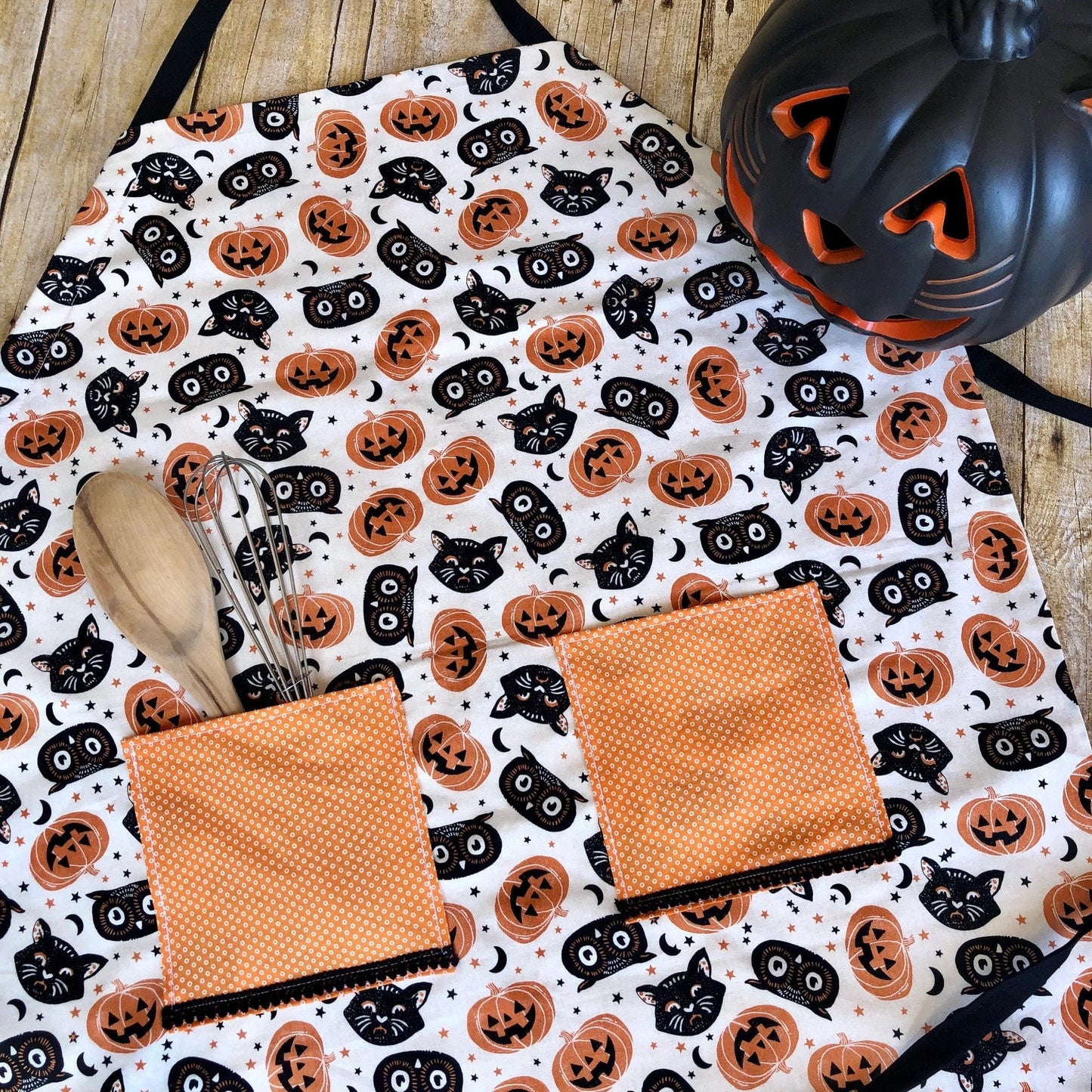 Black Cats, Owls and Pumpkins Halloween adult's adjustable apron with pockets