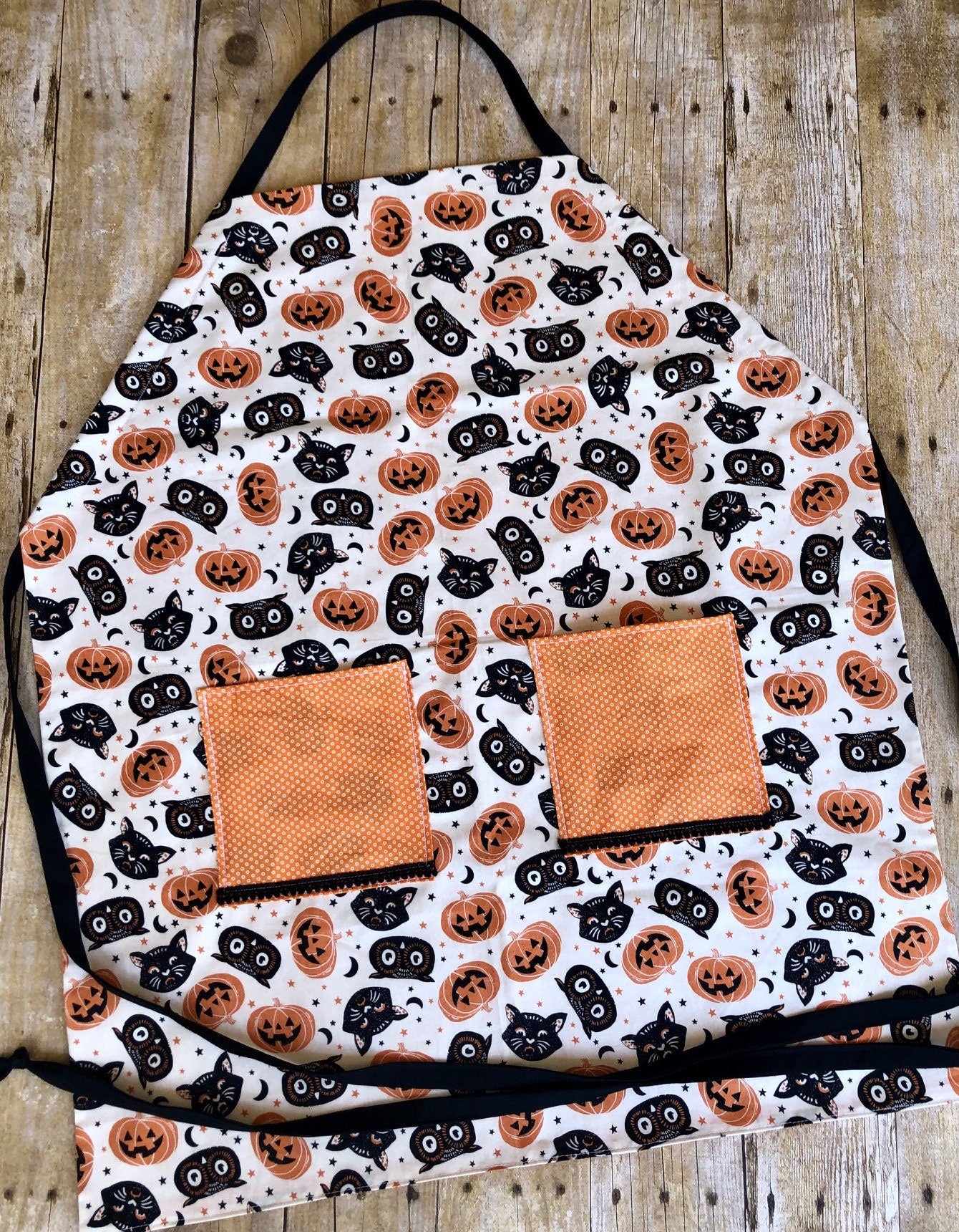 Black Cats, Owls and Pumpkins Halloween adult's adjustable apron with pockets